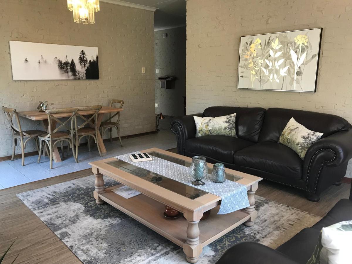 Anne'S Place Почефструм Экстерьер фото